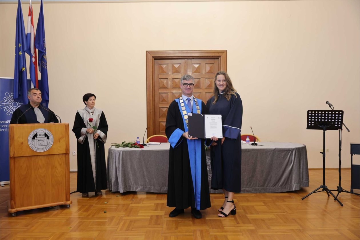 promocija magistara 7-2025 (13) promocija magistara 7-2025 (13)