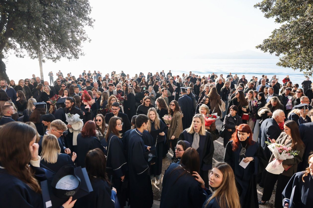 Promocija 147 prvostupnika Sveučilišta u Zadru Promocija 147 prvostupnika Sveučilišta u Zadru