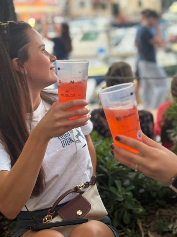 Dugi otok s manje jednokratne plastike