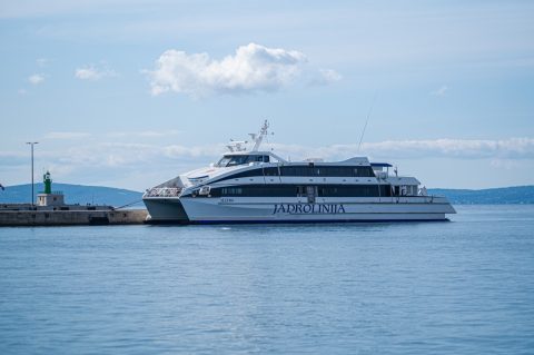 ship_44_large_0_1654595233 ship_44_large_0_1654595233