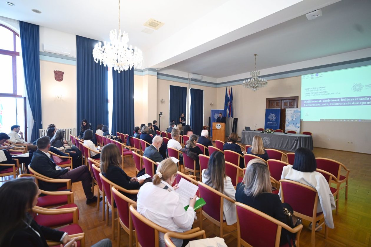 Započeo međunarodni znanstveni skup Književnost, umjetnost, kultura između dviju obala Jadrana Započeo međunarodni znanstveni skup Književnost, umjetnost, kultura između dviju obala Jadrana