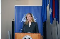 Započeo međunarodni znanstveni skup Književnost, umjetnost, kultura između dviju obala Jadrana Započeo međunarodni znanstveni skup Književnost, umjetnost, kultura između dviju obala Jadrana