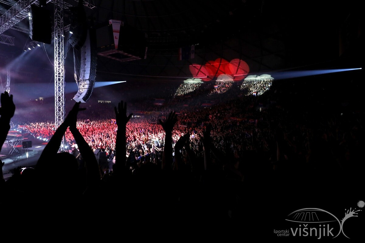 thompson-koncert-12-12-2025-20 thompson-koncert-12-12-2025-20