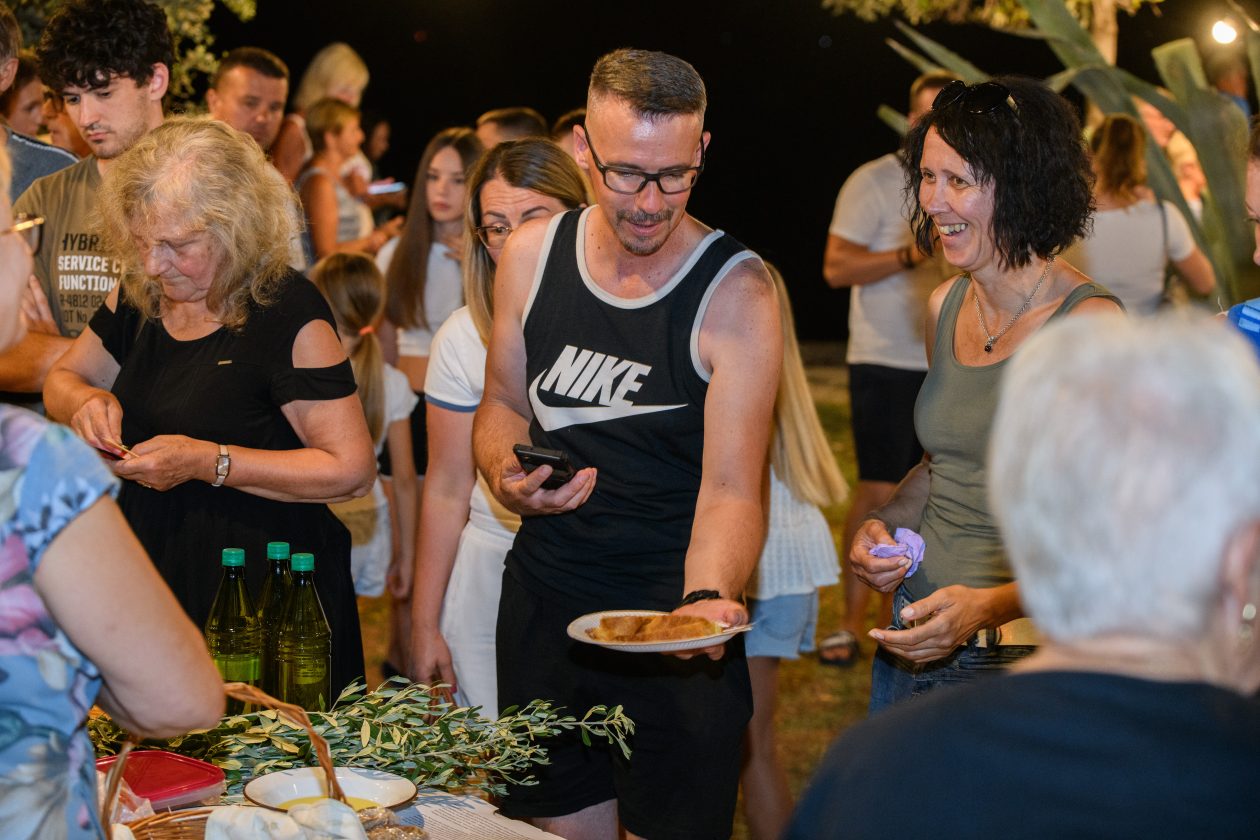 Materin pijat @ Vrsi Materin pijat @ Vrsi