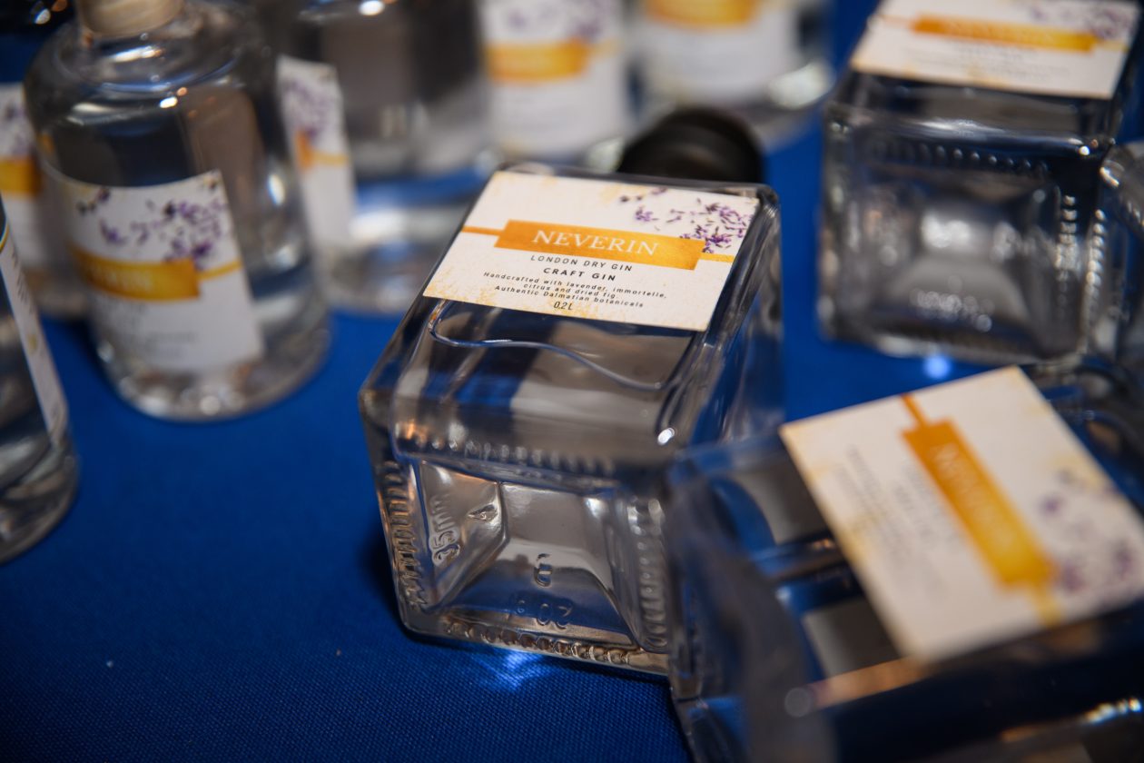 VRSI – 08.08.2025 – Gastro & Wine uz koncert Petra Dragojevića na Vrškoj rivi VRSI – 08.08.2025 – Gastro & Wine uz koncert Petra Dragojevića na Vrškoj rivi