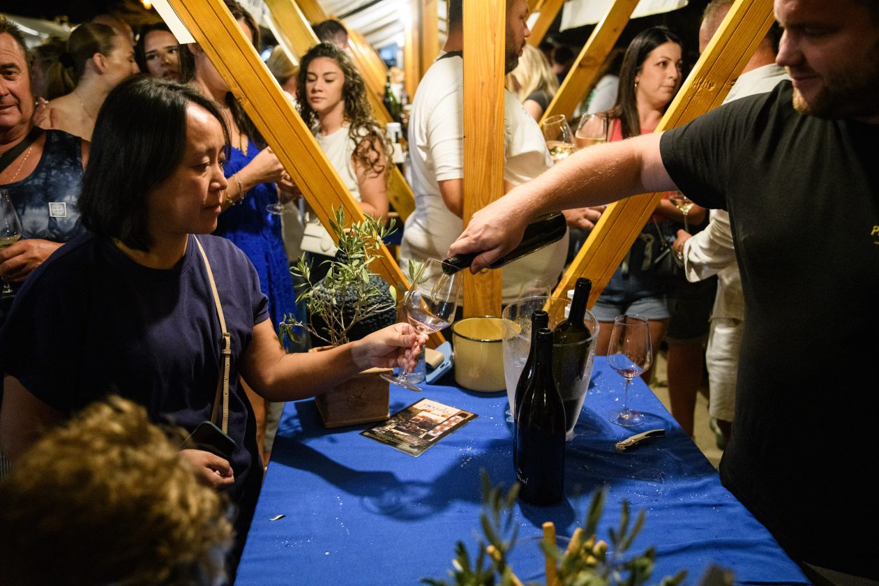 VRSI – 08.08.2025 – Gastro & Wine uz koncert Petra Dragojevića na Vrškoj rivi VRSI – 08.08.2025 – Gastro & Wine uz koncert Petra Dragojevića na Vrškoj rivi