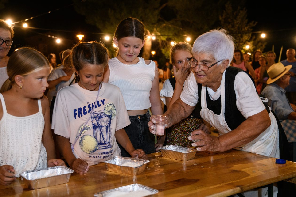 Materin pijat @ Vrsi Materin pijat @ Vrsi