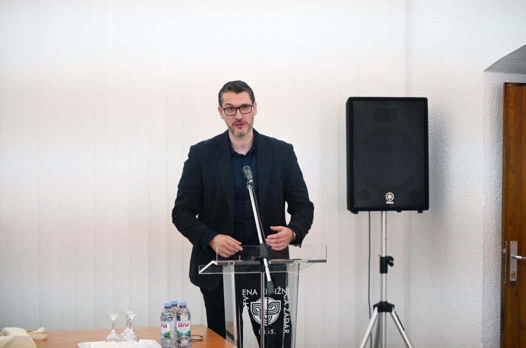 Veleposlanik Italije posjetio Zadar i skup o književnosti i kulturi Veleposlanik Italije posjetio Zadar i skup o književnosti i kulturi